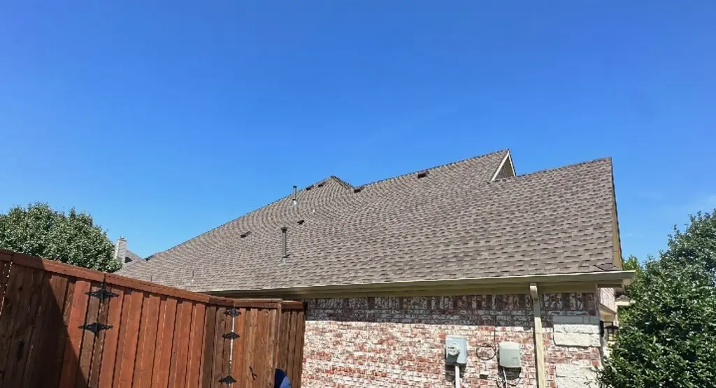 Completed roof replacement project in Pavilion